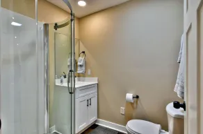Hayward - 5 Bedroom, sleeps 10 - Image 2