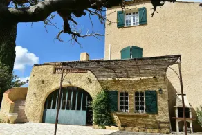 Comfortable 110m² air-conditioned gîte in the heart of Provence - Image 5