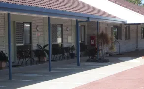 Twin Towns Motel - Image 5
