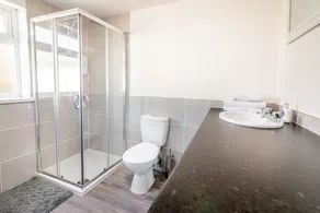 Platform Port Area Apartments - Image 3