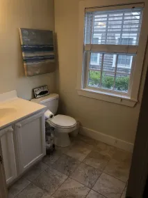 Nantucket’s Mid island condo  - Image 3