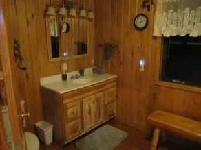 3 bdrm / 2bath \"chalet\", Wooded, nära Pictured Rocks, vandring och spår! - Image 2