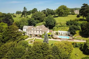 Purnell Manor - Nine Bedroom Villa, Sleeps 26 - Image 1