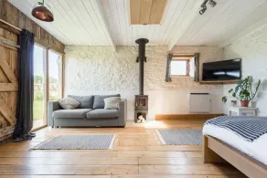 Cozy Studio at Crackstone Barns in Minchinhampton - Image 4