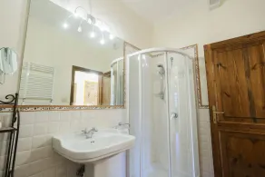 IHRE VILLA IN ROM !! TOP !!  Wein und gutes Essen !! AIR COND. PARKPLATZ - GRILLPLATZ - Image 3