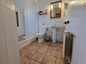 Countryside Apartment with Mountain View - Image 4