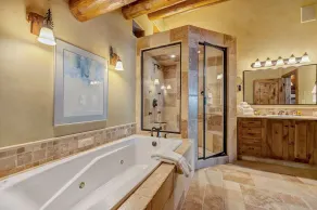 Luxurious Alta/Snowbird Lodgepole Pine Log Cabin with Hot Tub - Image 3