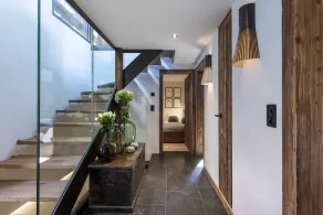 Chalet design luxe-cosy - full-view - Image 3