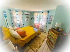 Perfect Beach Bliss Cottage with Best Sunsets and Steps Away from Beach! - Image 3