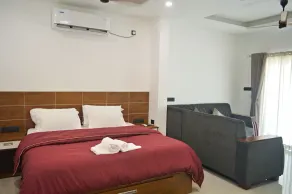 Private Beach Front Villa - Image 3