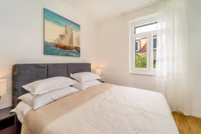 4*Flat in the Heart of the City, Onsite parking, Wifi - Image 5