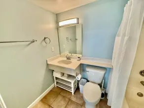 Beachfront low floor condo w/same level parking -Great location - amazing pool - Image 4