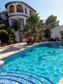 A stunning vacation home with a private pool and spectacular ocean views - Image 3