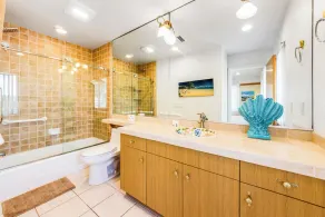 Serenity: *Pet friendly *Heated pool *Balcony views *Steps to the sand! - Image 5