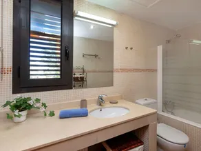 Apartment Bonmont II by Interhome - Image 2