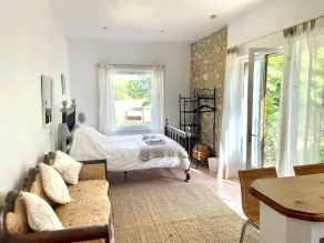 Walnut Gite Sleeps 2 with Terrace - Image 5
