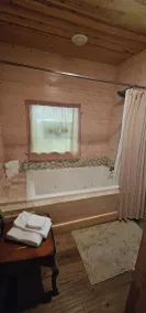 Cabin Bascom / Luxus in jedem Detail!   Neue Central HVAC & King Master Suite! - Image 2