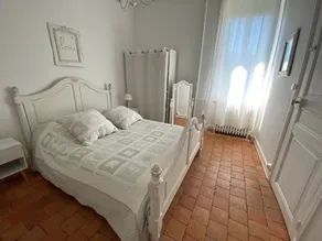 Maison années 30 avec jardin, piscine, proximité Loire, 4 chambres, vélos, idéale familles/amis - Image 3