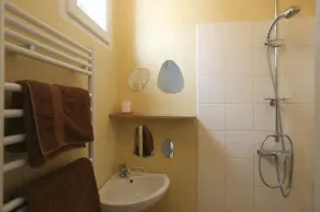 In the heart of ''Quartier Latin'' Elegant parisian flat - Image 5