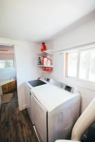 Lakefront Stunning Home, only 30 min to Sugarloaf! - Image 2