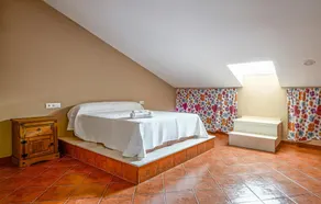 5 bedroom beautiful home in Algamitas - Image 5
