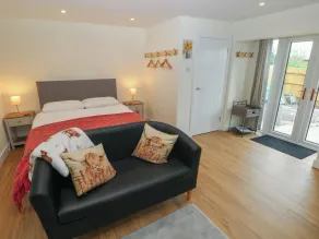 Heidiaway Lodge - Image 4