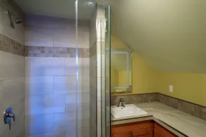 Best Ski-in/Ski-Out Luxury Chalet at Khmr - Hot Tub, Heated Floors, game table - Image 5