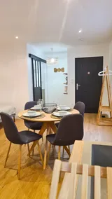 Superbe Appartement Rénové Plein Centre-ville - Image 5