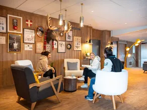 Living for Three in the Heart of Huez - Image 2