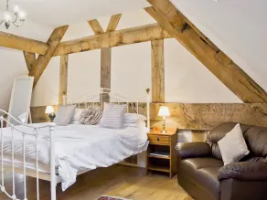 The Olde Granary - E4298 - Image 3