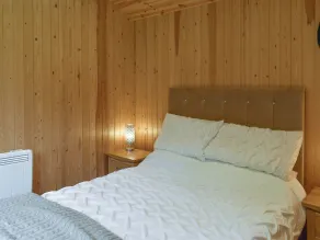 Shepherds Hut 2 At Laddingford - Uk32534 - Image 3
