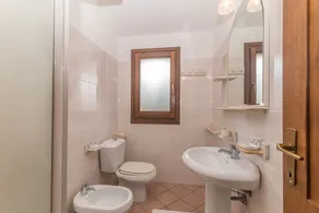 Villa 'Mannu' con terrazza privata e aria condizionata - Image 2