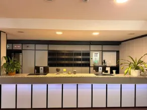 Roomie Hotel - Image 2