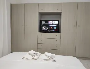 Ina's apartments - Image 3
