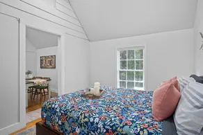 Cottage at Mason Park - Image 4