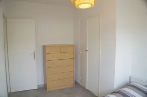 Superbe appartement avec vue sur le port et plage - Image 3
