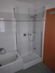 200 m vom Yachthafen Entfernt Ansprechendes 5 Zi. Ferienhaus mit 3 Schlafzimmern - Image 5