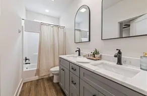 Enclave 3 Bedroom Luxury Homes - Image 2