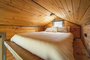 Altitude - A Tiny House Experience in a Goat Farm - Image 4
