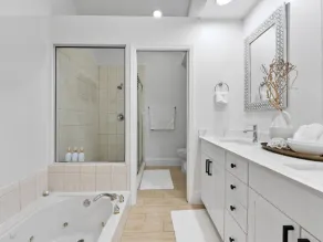 Beautiful Oceanside Mariner`s 3 Bedroom Townhome - Image 2
