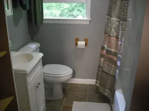 Blue Mountain Cabin, secluded, perfect for couples, near main road - Image 2