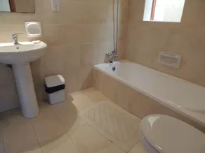 Bellamente restaurada casa de campo con piscina privada - Image 2