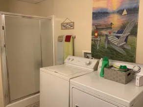 New to VRBO. Lakefront, fishing and swim dock.   Cabin fully equipped very comfy - Image 2