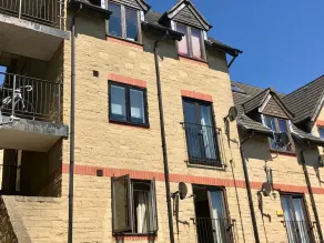 Market Town Apartment on the edge of the Cotswolds - VERIFIED KEY WORKERS ONLY - Image 5