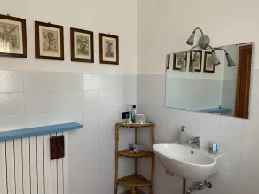 La Sua Africa, Apartment Within a Historic Country Villa Near Ivrea - Image 2