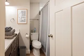Spacious 5 Bedroom - Sleeps 14 - Nintendo/Foosball/Games - Image 3