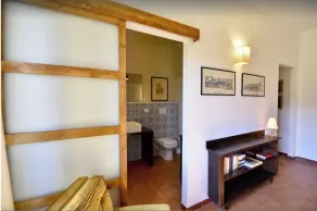 Tuscan countryhouse apartment, 10 min by the sea,  with AC and large garden. - Image 2