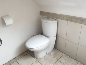 Maison en Granit Typique Rénovée - Image 3