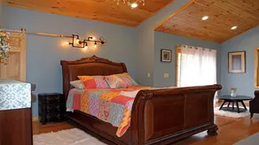 Lake George family retreat – private dock access – kayaks – 4BR- Cleverdale - Image 5