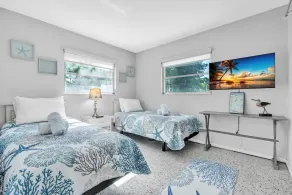 Barefoot Bungalow 2 Bedroom Home - Image 3